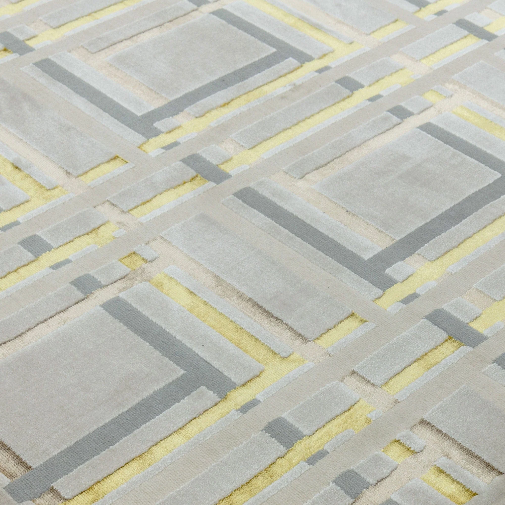 Aurora Elexus - Patterned Rug - Image 10
