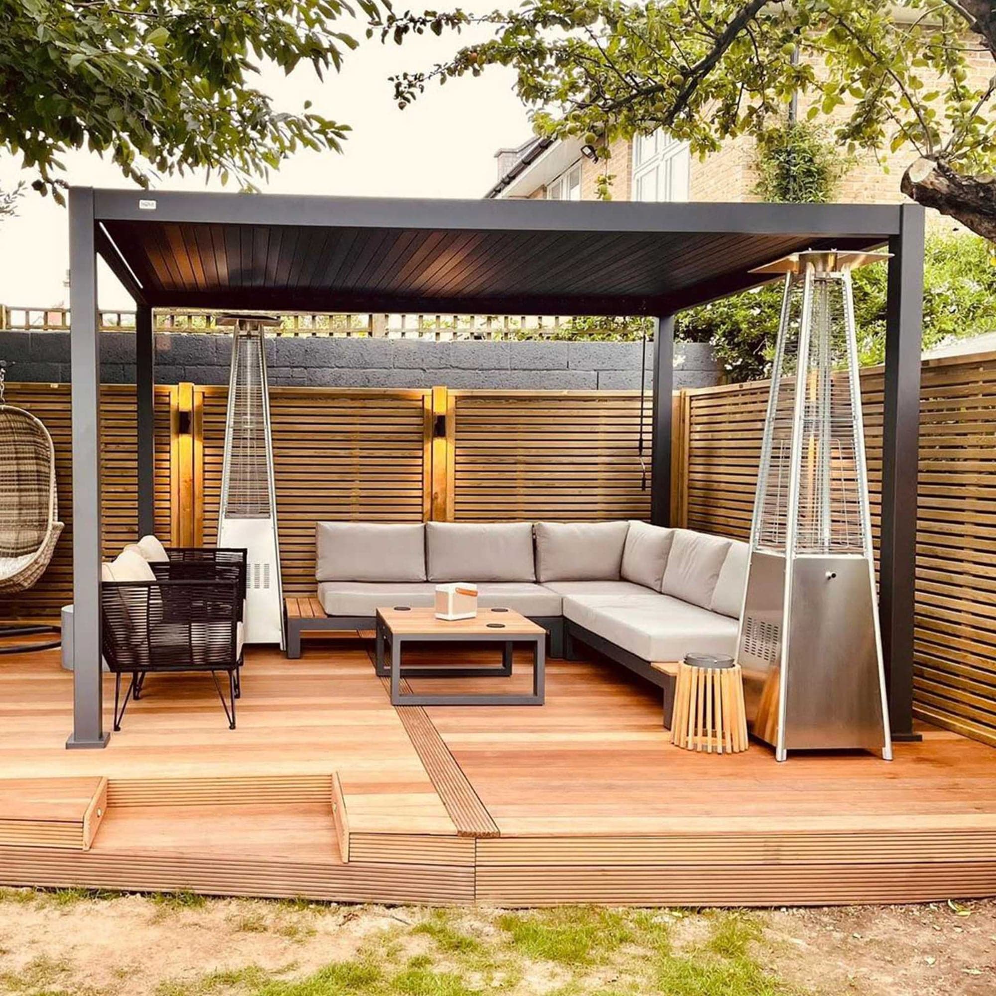 Palm Beach - Garden Aluminium Pergola & 2 Privacy Screens 4m x 3m - Image 3