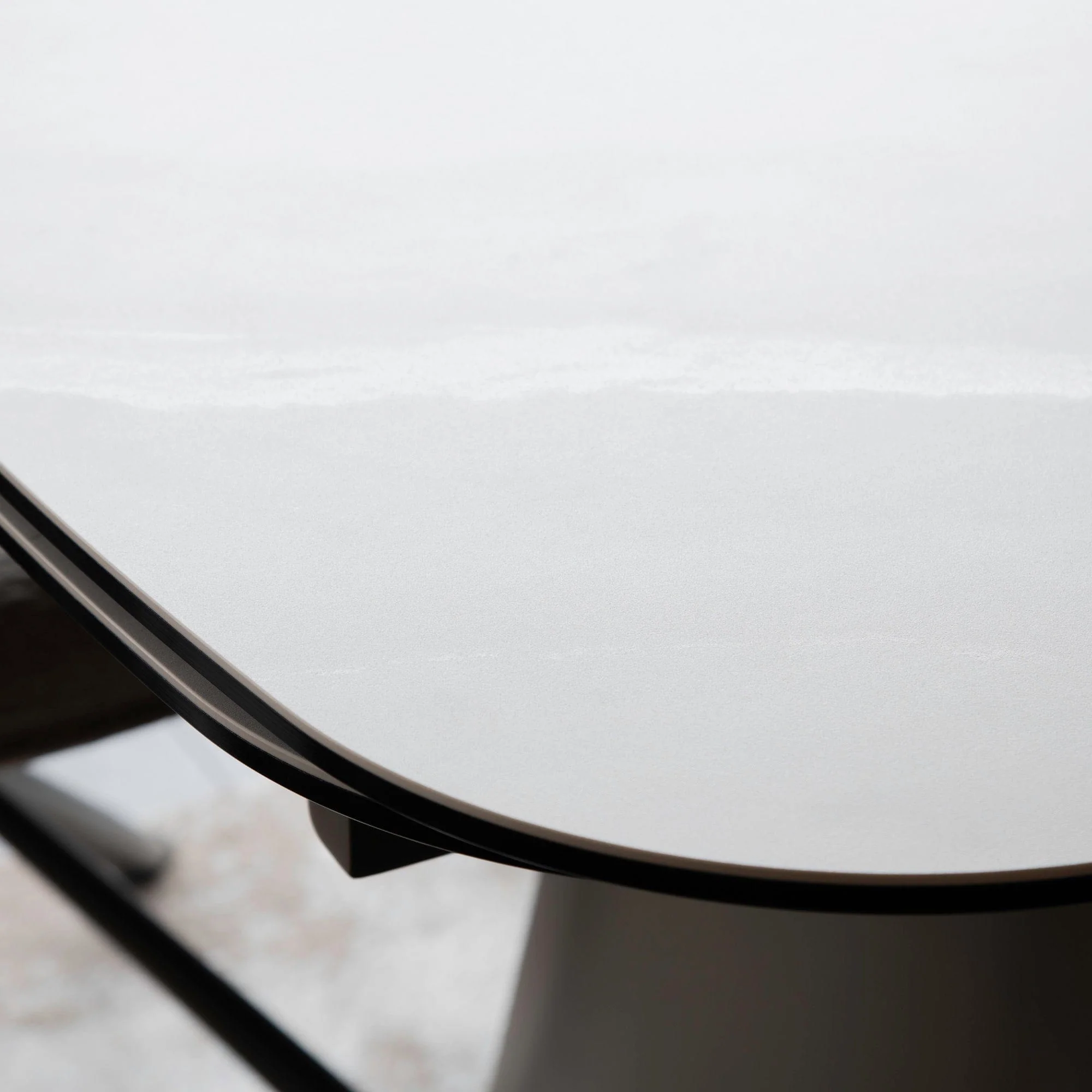 Tosca - Ceramic Extending Dining Table - Image 4